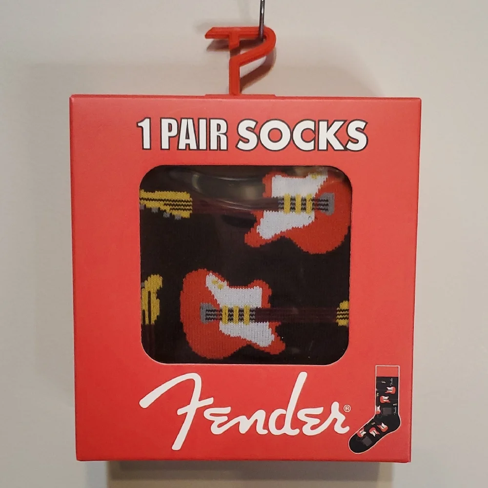 NIB - Fender Socks - Unisex - Picture 1 of 3